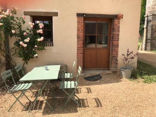 Bed and Breakfast La Ferme Au Colombier Neron Екстер'єр фото
