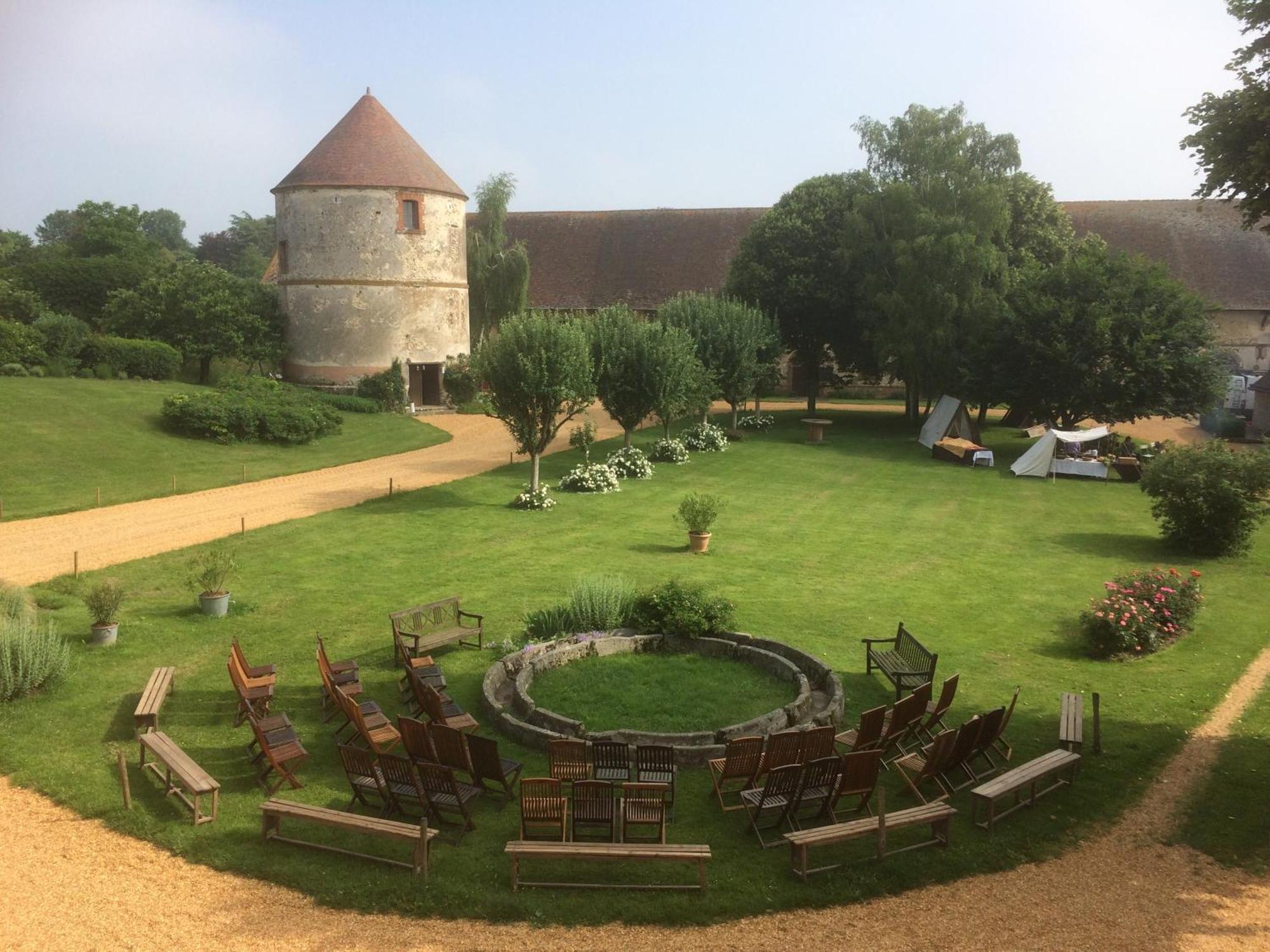 Bed and Breakfast La Ferme Au Colombier Neron Екстер'єр фото