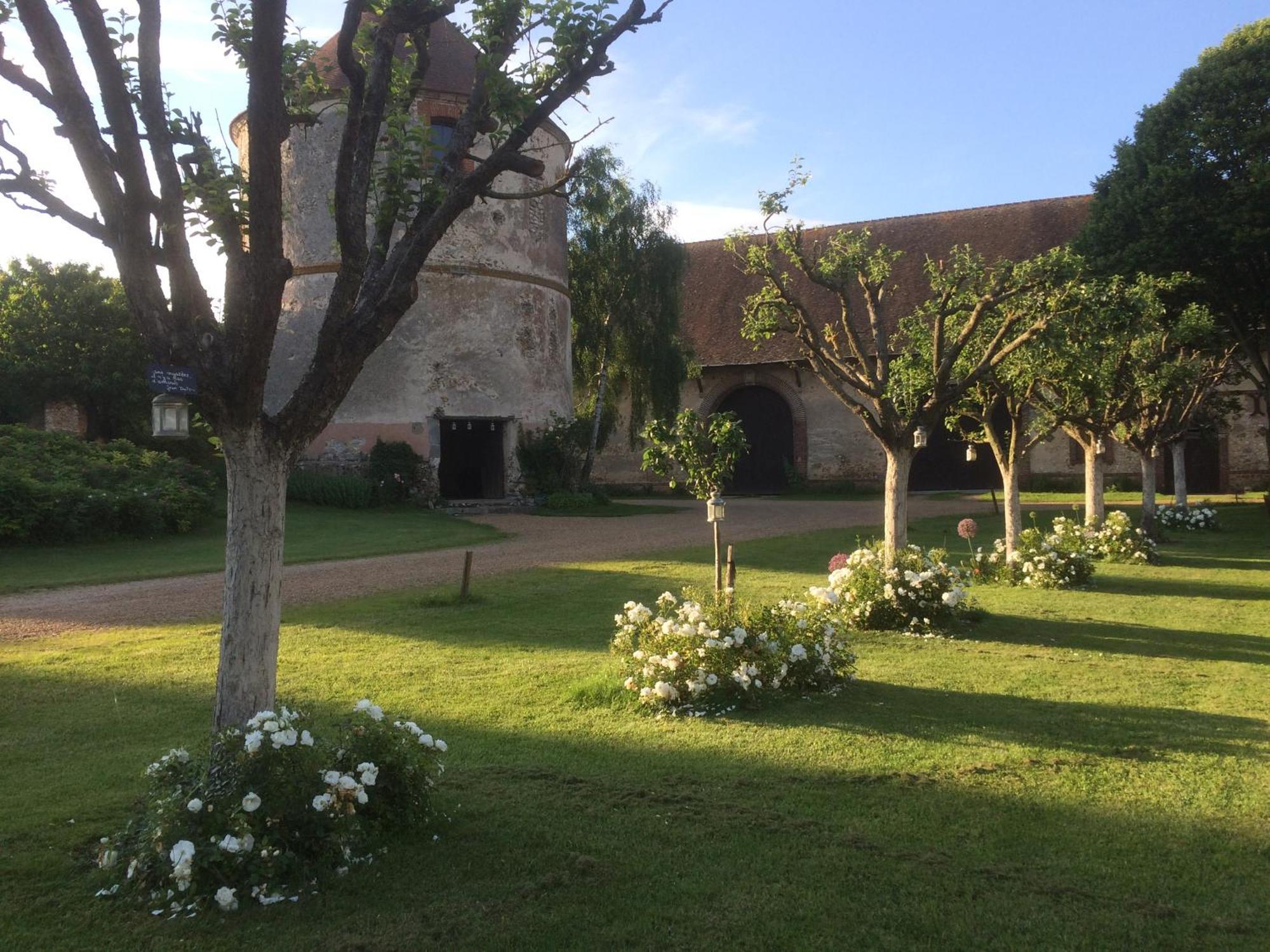 Bed and Breakfast La Ferme Au Colombier Neron Екстер'єр фото