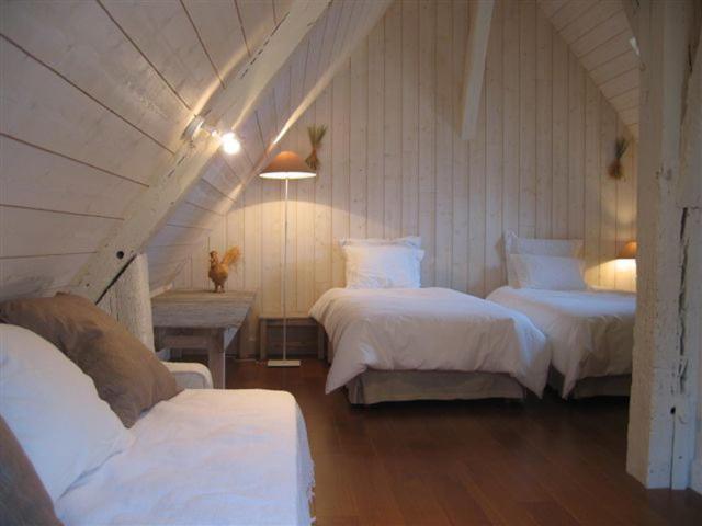 Bed and Breakfast La Ferme Au Colombier Neron Екстер'єр фото