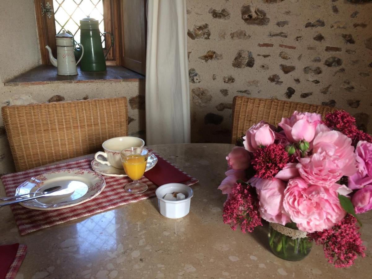Bed and Breakfast La Ferme Au Colombier Neron Екстер'єр фото